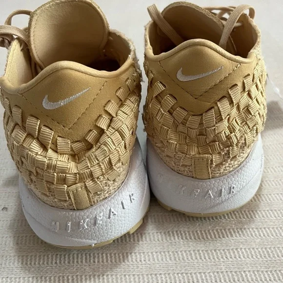 🚨Nike Air Footscape woven 2019
Women Size 7 - Picture 6 of 7